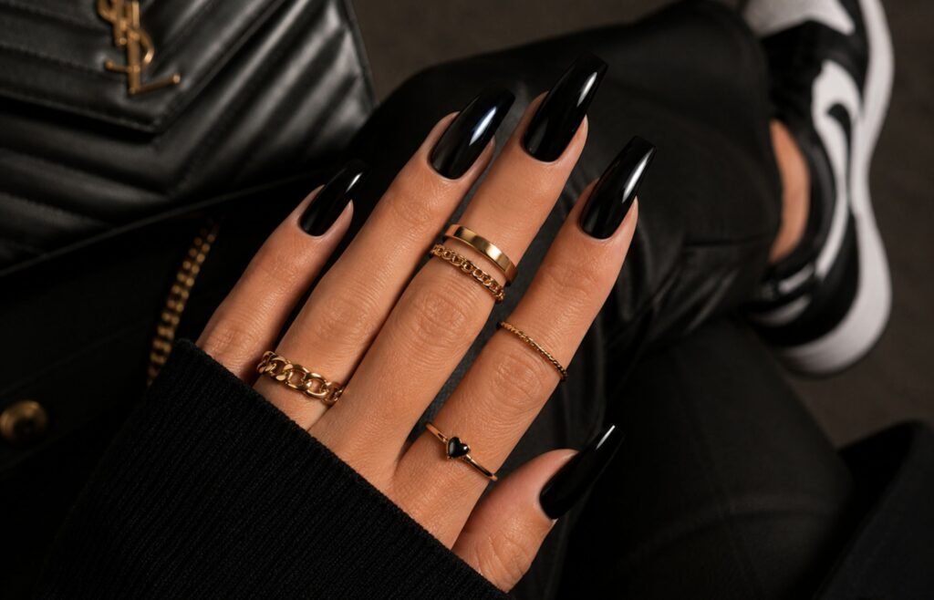 classy black acrylic nails fashion trend