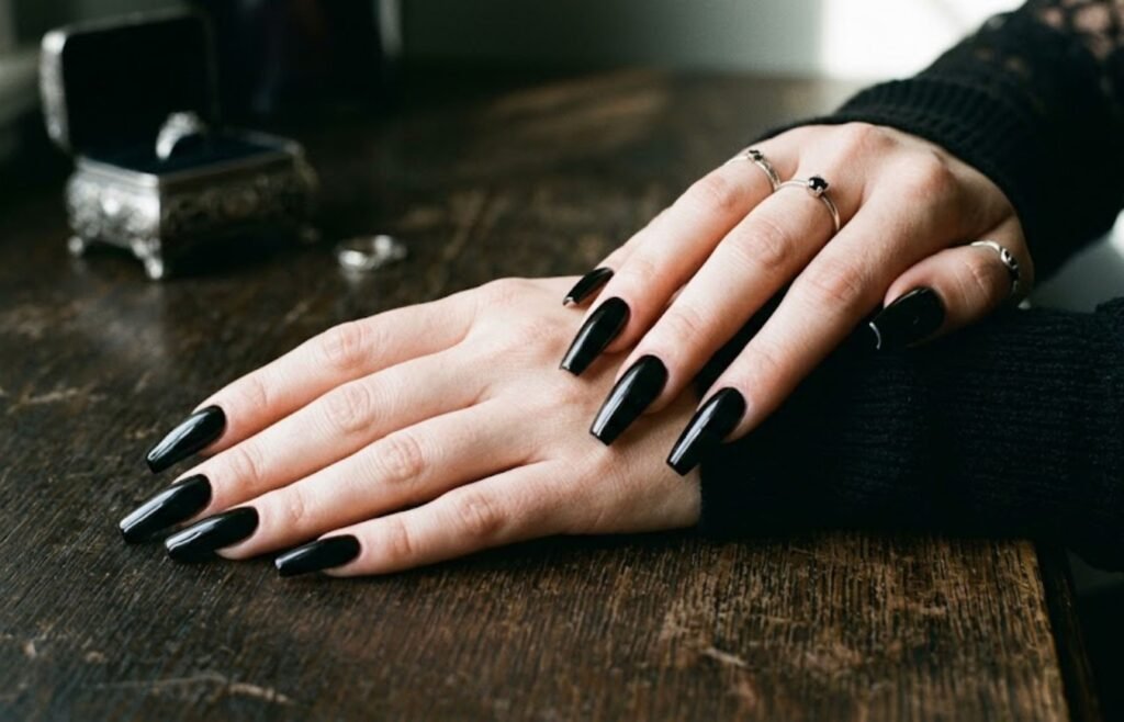 black coffin acrylic nails trendy design